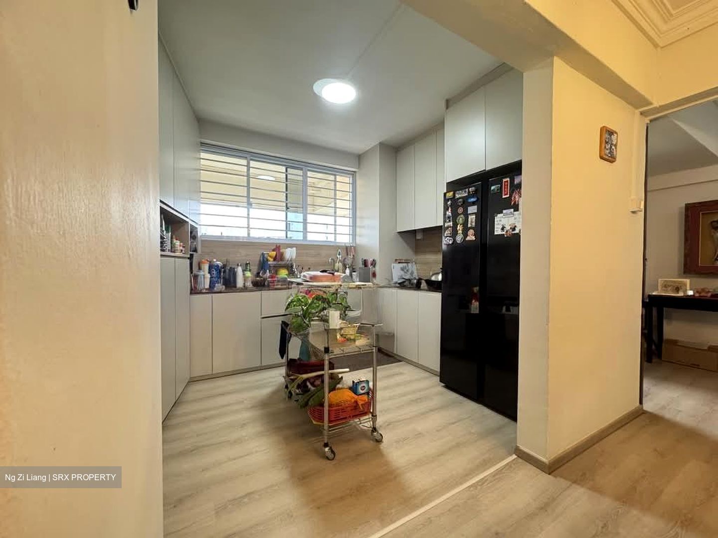 Pine Grove (D21), Condominium #557083811